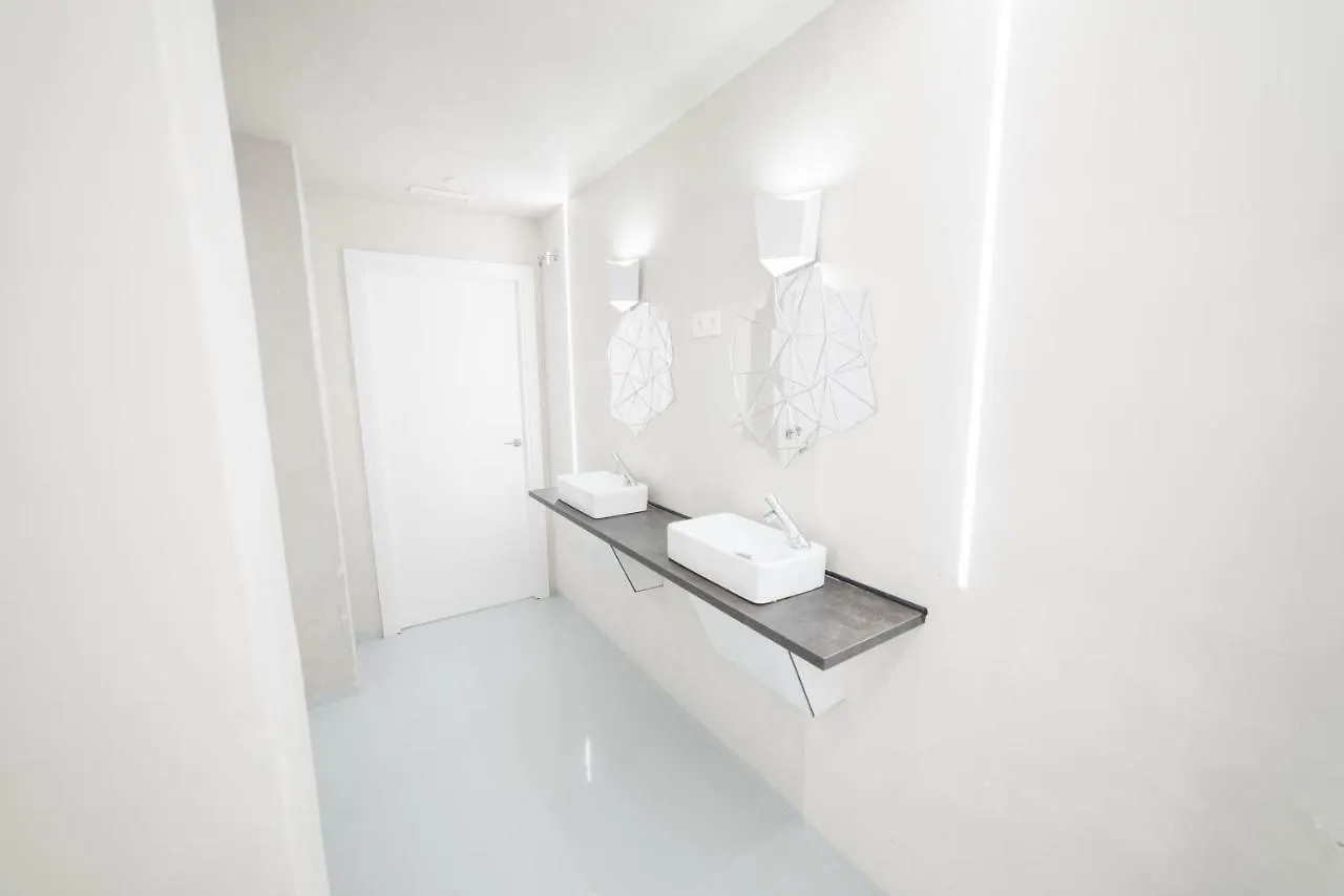 Optimi Rooms Bilbao 0*,  Spain